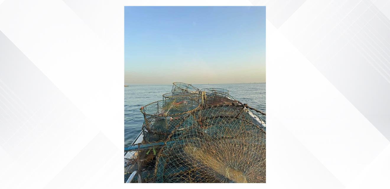 خفر السواحل: ضبط عدد من مصائد الأسماك (القراقير) الممنوع استخدامها <